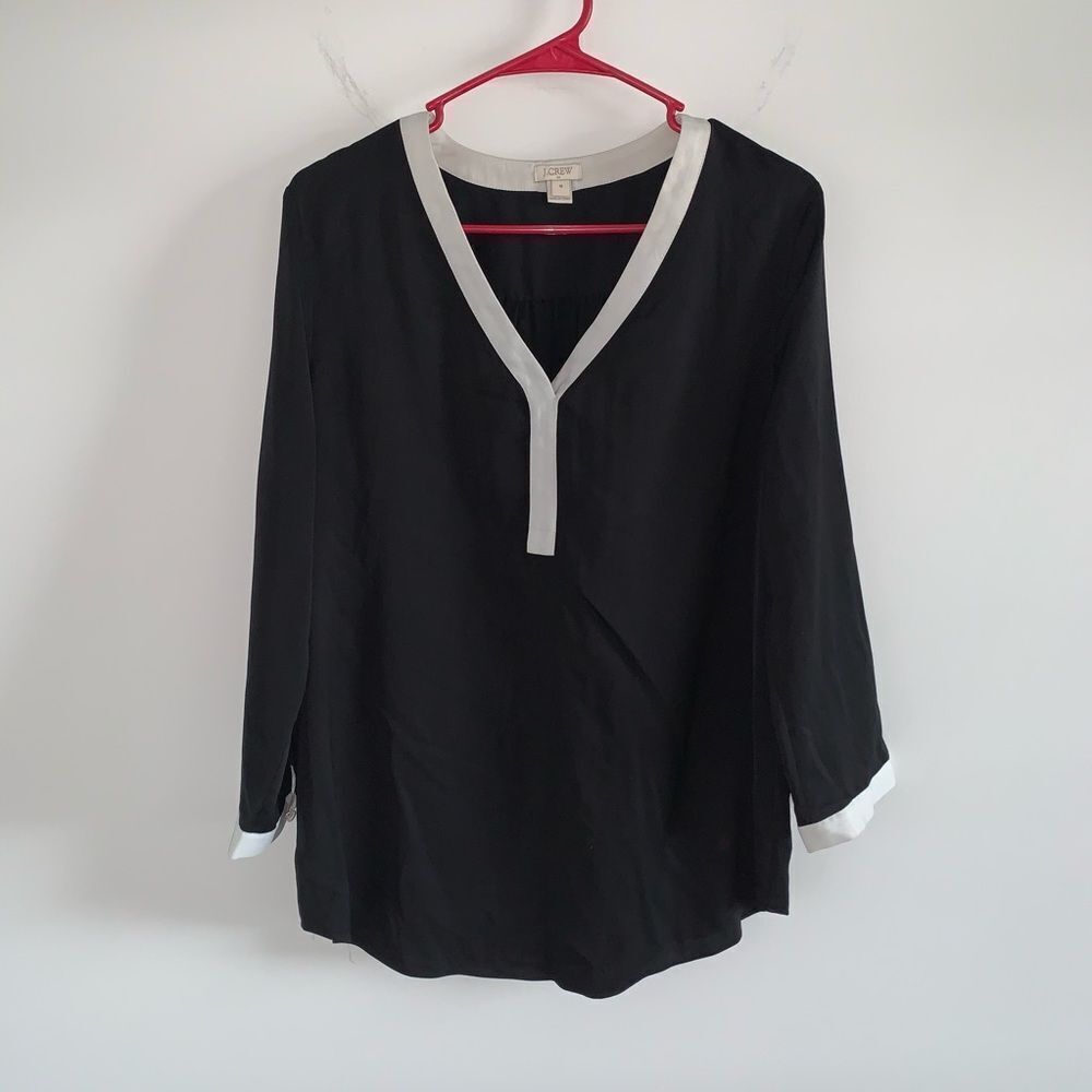 J Crew V-Neck Black Shirt M
